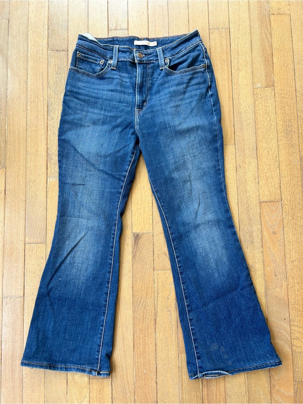 Levi Strauss Women's Blue Flare Jeans PETITE